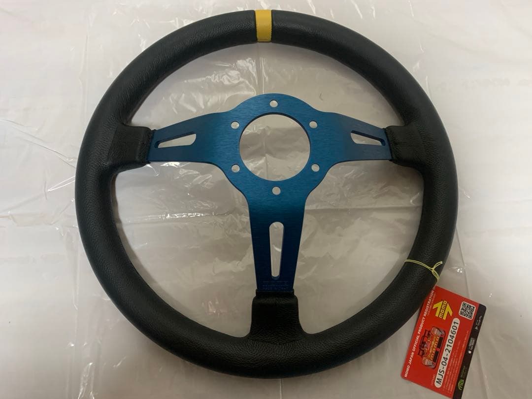 momo ステアリング MOD.08 35パイ BK M-59