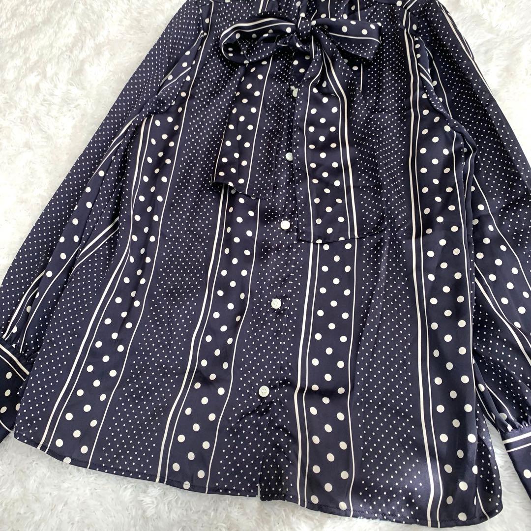 【新品タグ付き】IENA ボウタイ ドット Vネックブラウス ネイビー