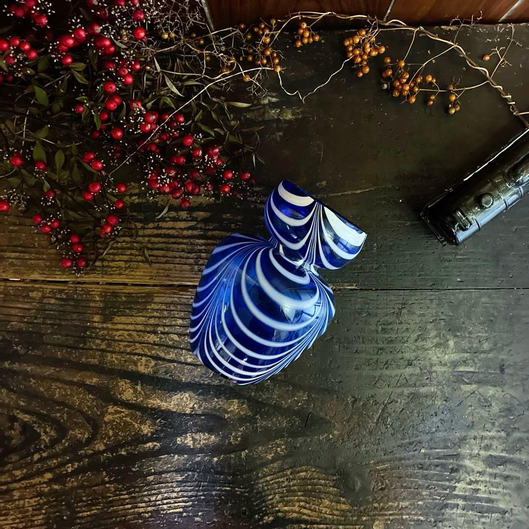 骨董　時代ガラス　超希少　瑠璃色ガラス　掻き揚げ　ヒヤシンス瓶　水耕栽培