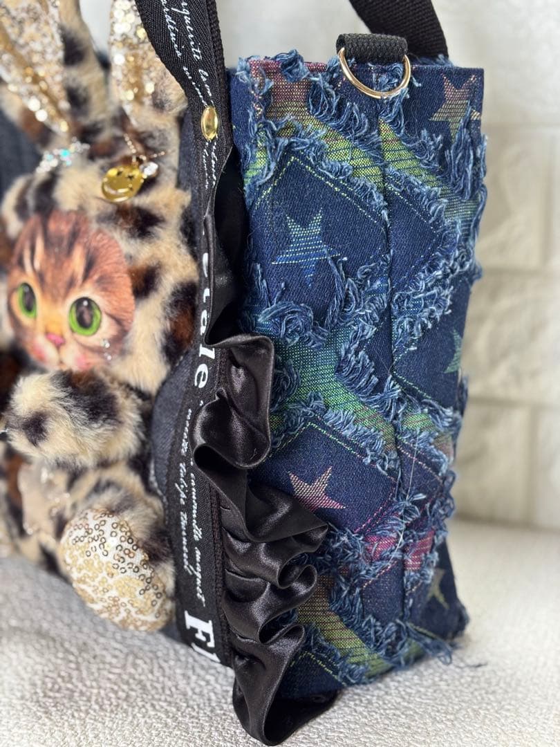 ゆ*ら様 コヤンイサムチョン　ハンドメイデニムトートバッグ　ヒョウ柄サンダーちゃ