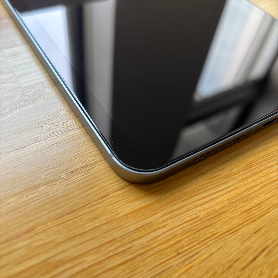 iPad mini (A17 Pro) セルラーモデル 美品