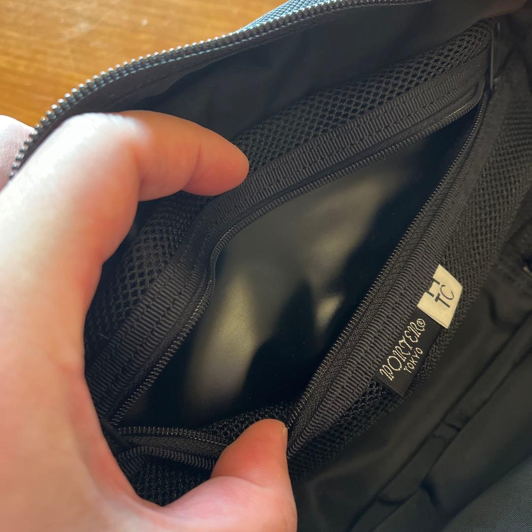 travel couture by lowercase トラベルポーチ