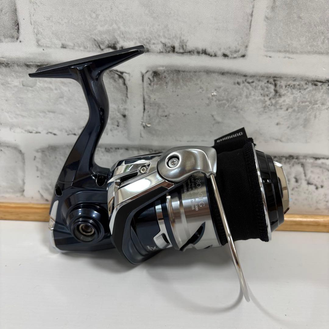 未使用　シマノ　ツインパワー　SW 8000PG　スピニングリール　右ハンドル
