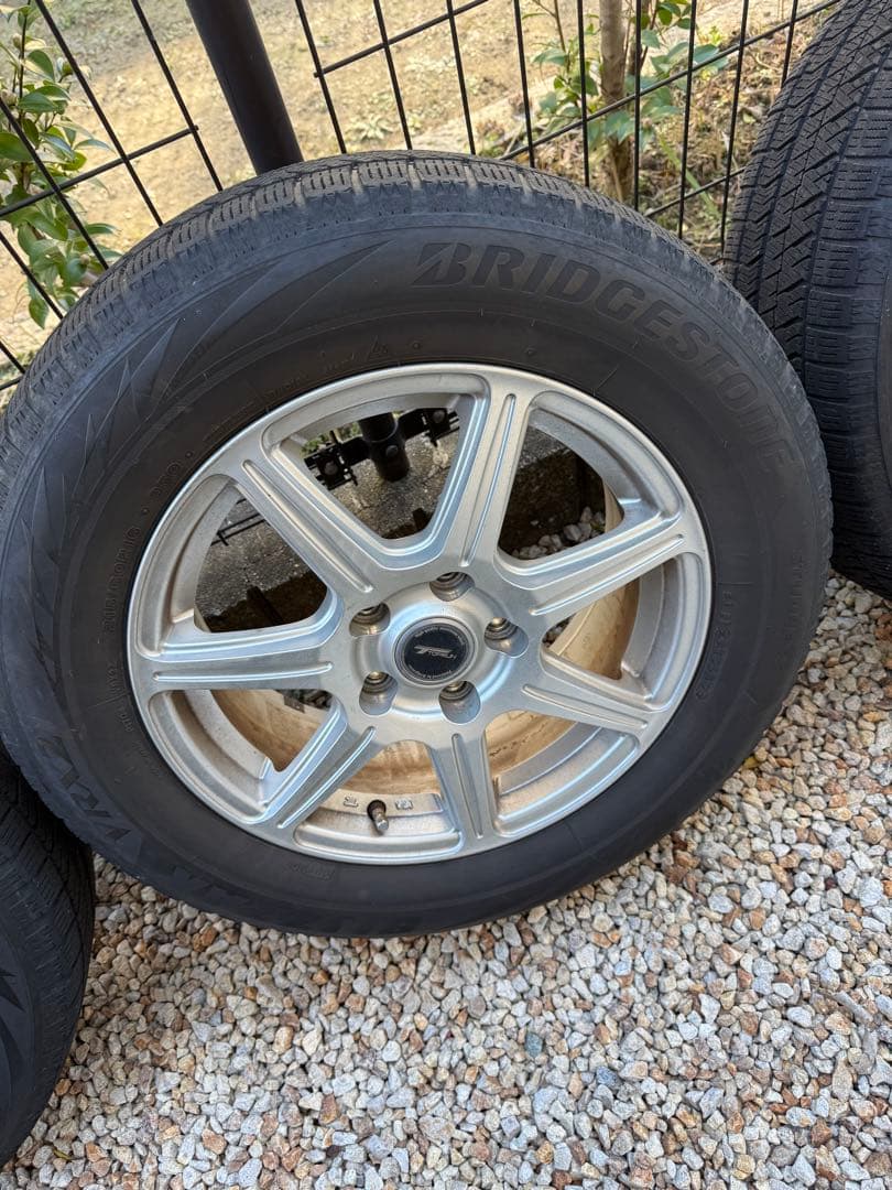 悟空　ブリヂストン 16インチ スタッドレス ホイール