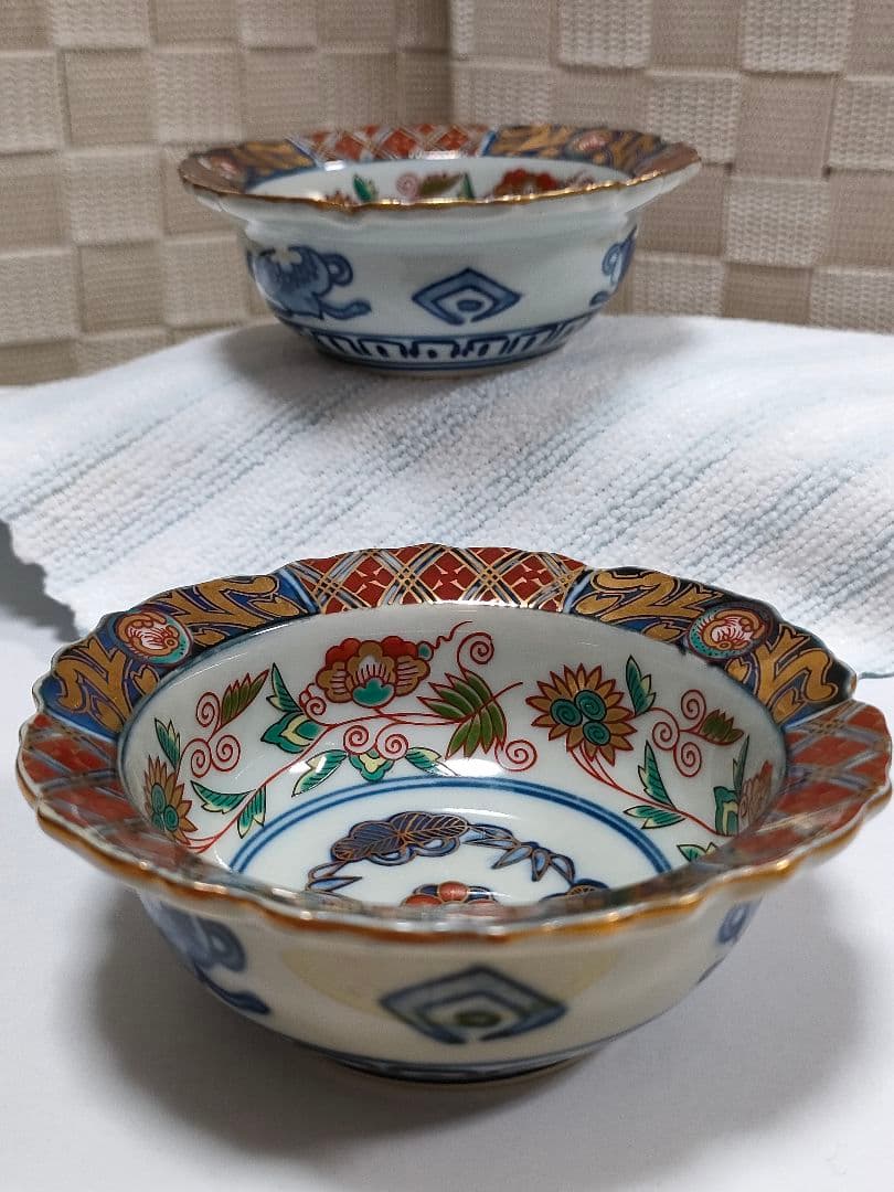 ●5124#0115　林九郎作 花型地紋金菊小付揃(共箱&栞付き)　1206