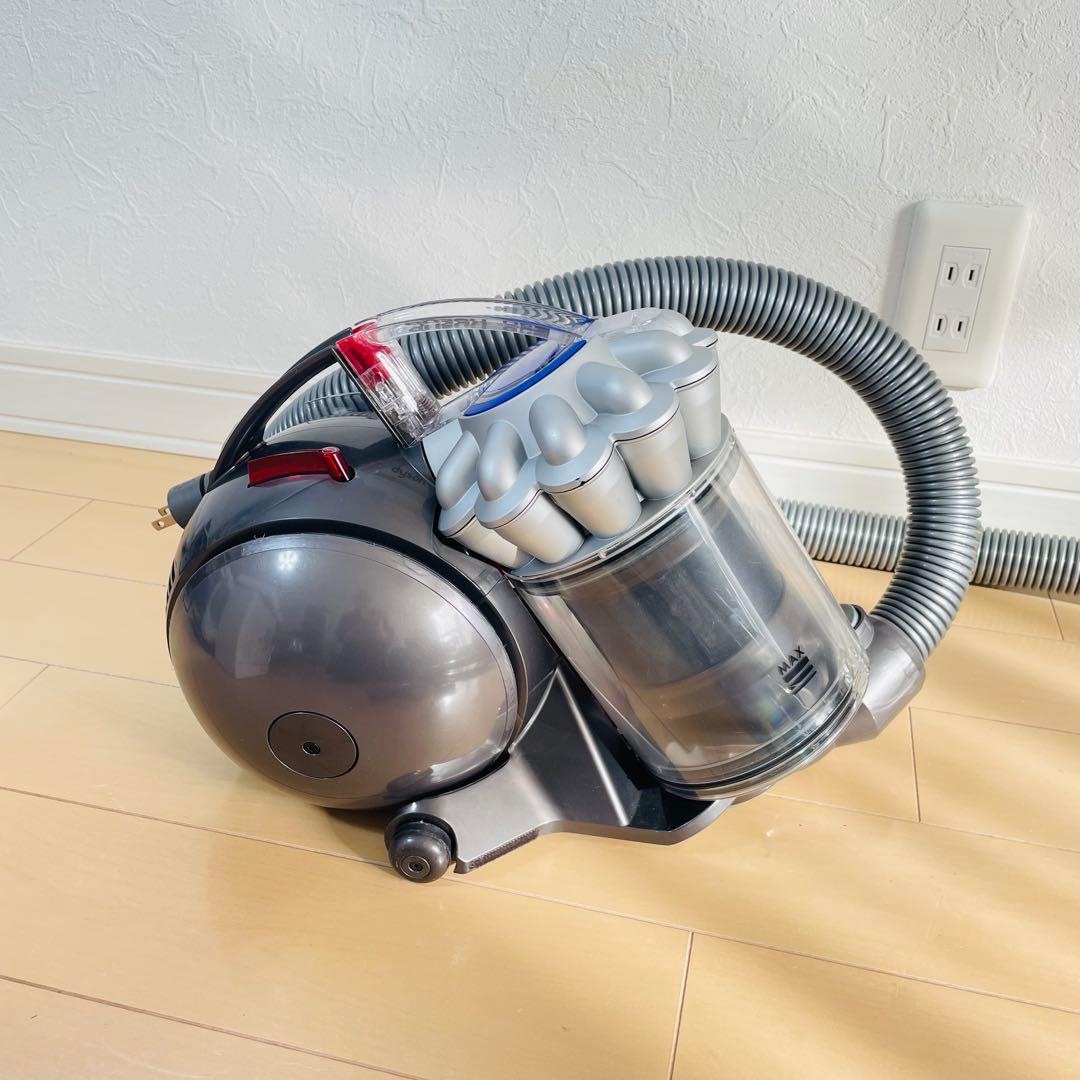 dyson キャニスター掃除機 dc48