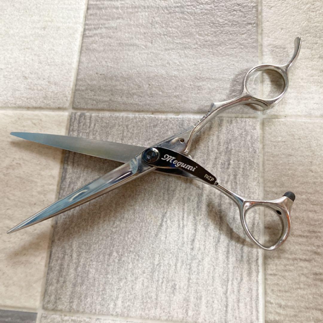 ルミエールシザー