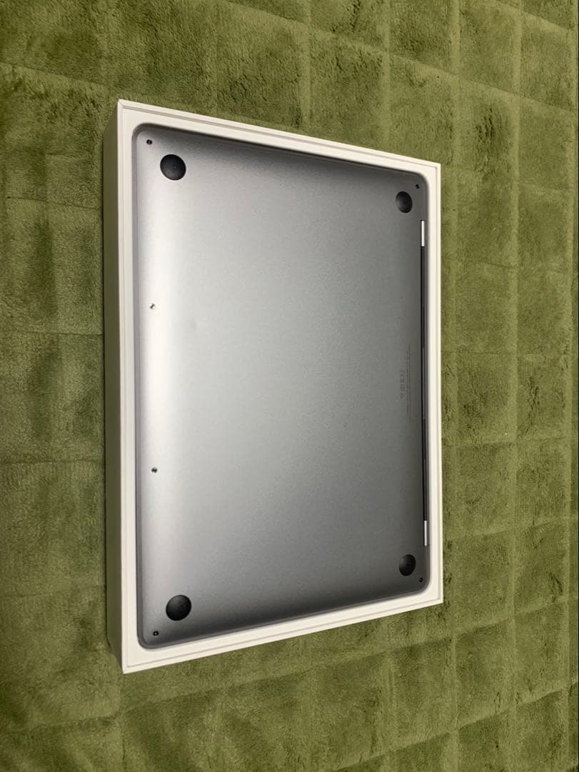 Apple MacBook シルバー