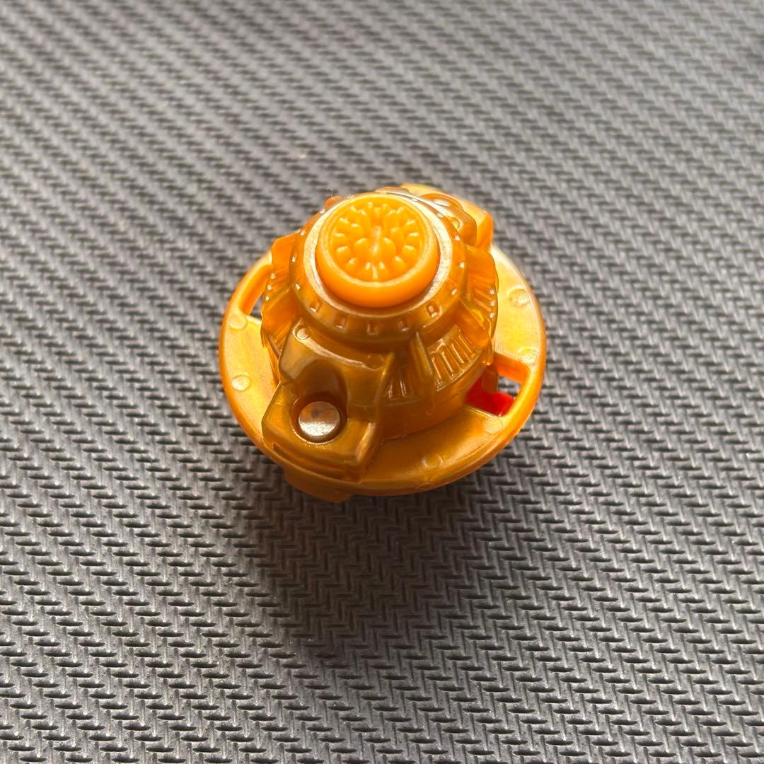 ベイブレードバースト アルティメットヴァルキリー .Lg.V’-9 ゴールド