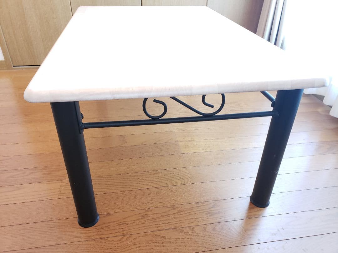 最終価格　dinos　ディノス※センターテーブル　アイアンウッド　欧風　可愛い♪