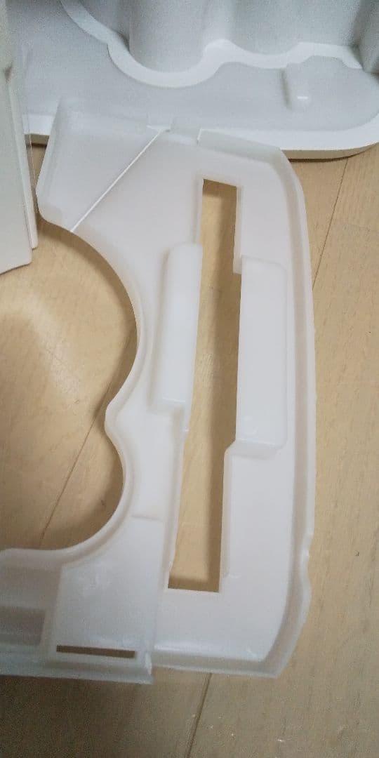 コンプレッサー式なので電気代も抑えれてオススメ、SHARP衣類乾燥除湿機