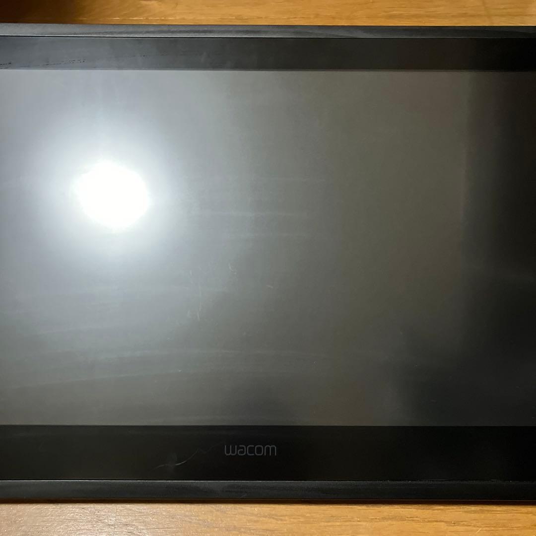 Wacom Cintiq 22 FHD液晶ペンタブレット本体 ACアダプター付き