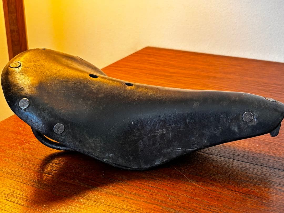 IDEALE 70 レザーサドル 1960年代