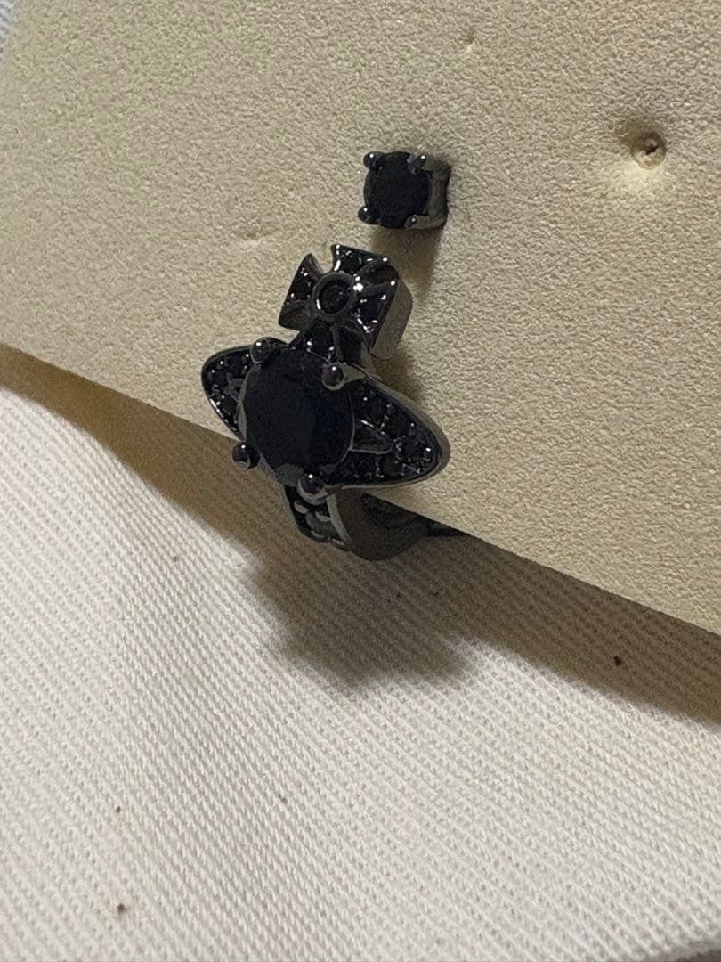Vivienne Westwood MAN MATENIA シングルピアス
