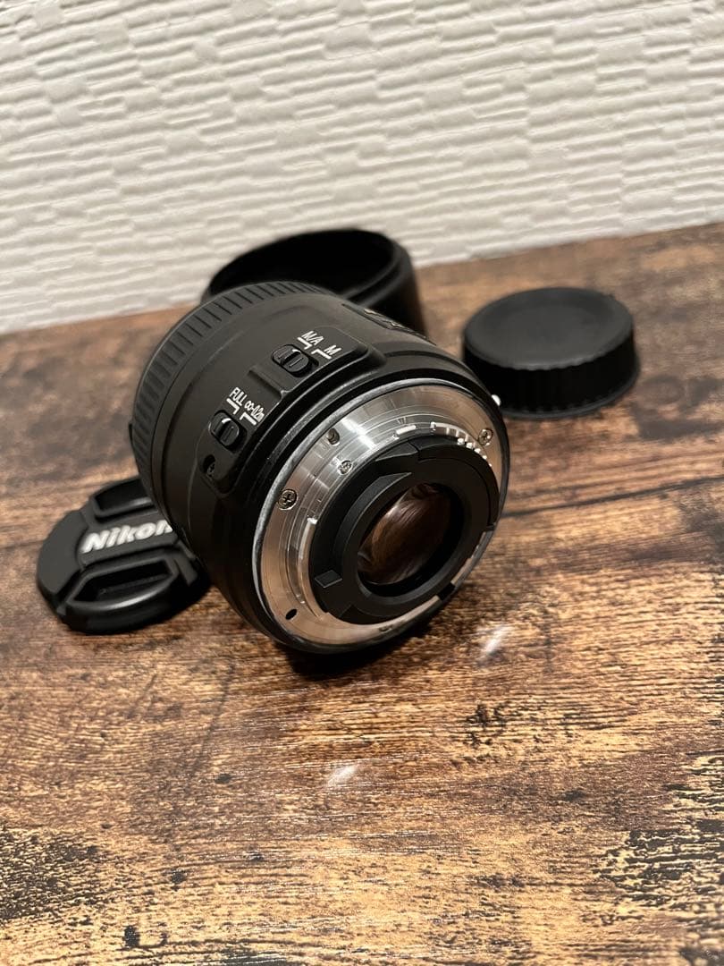 Nikon AF-S Micro NIKKOR 40mm f/2.8G レンズ