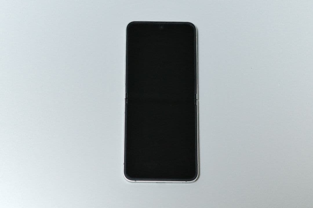 Galaxy Z Flip6 256GB｜SIMフリー ホワイト