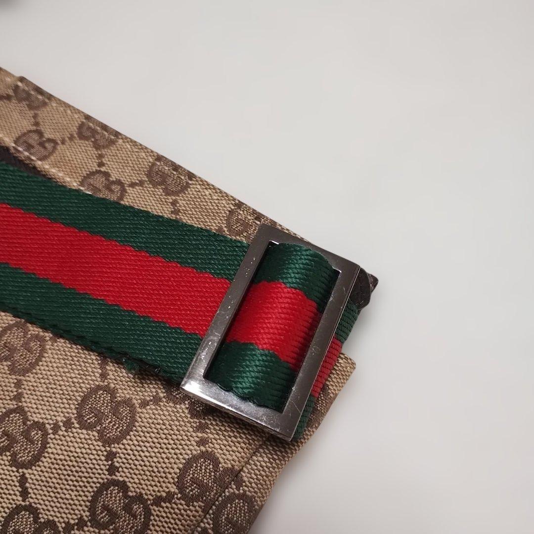 GUCCI ウエストポーチボディバッグGGキャンバス シェリーラインブラウン
