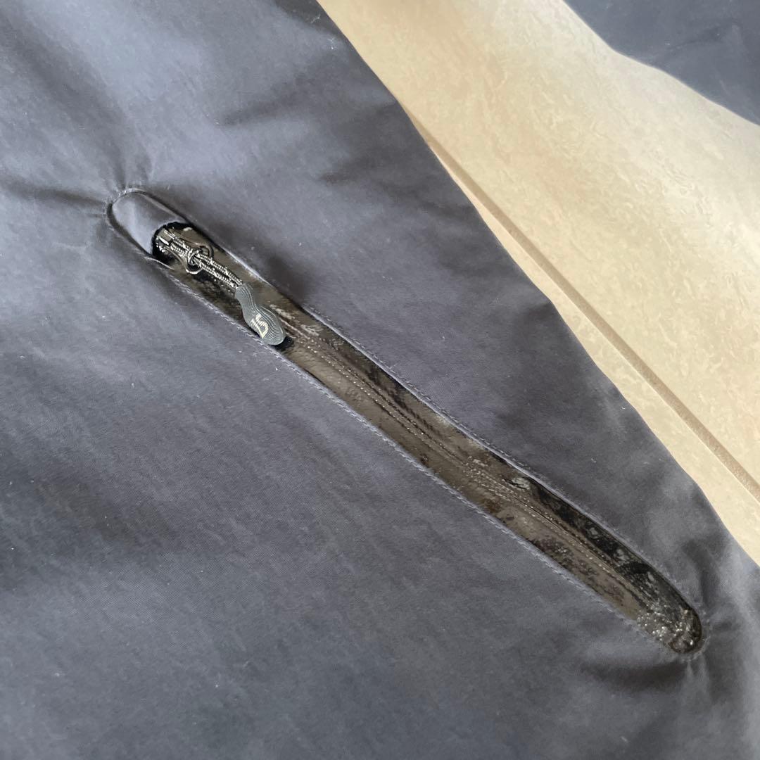 ルースイソンブラ 中綿ジャケット　ブラック　Lサイズ　厚手