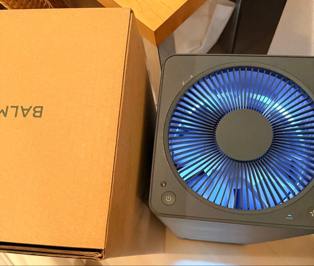美品　BALMUDA 空気清浄機 トリュフグレー2021年製