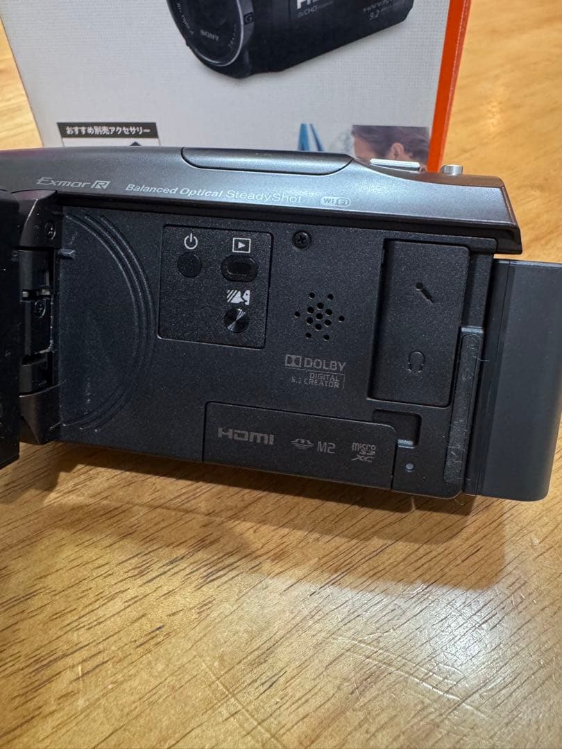 SONY HDR-CX670 ハンディカム　ビデオカメラ