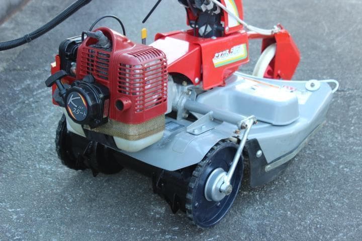 草刈機　イセキ　たすかる　RK515　美品　斜面刈　刈刃新品