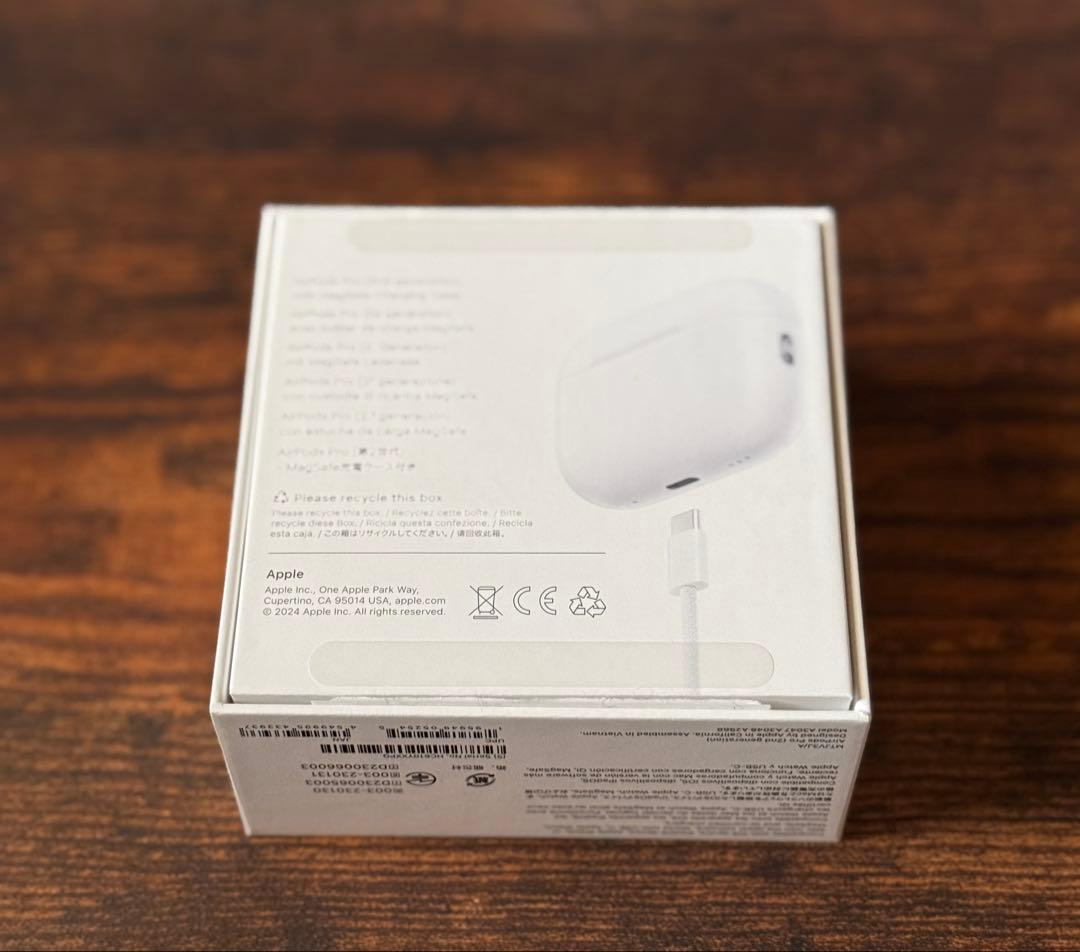 アップル MagSafe充電ケースUSB-C付 AirPodsPro 第2世代