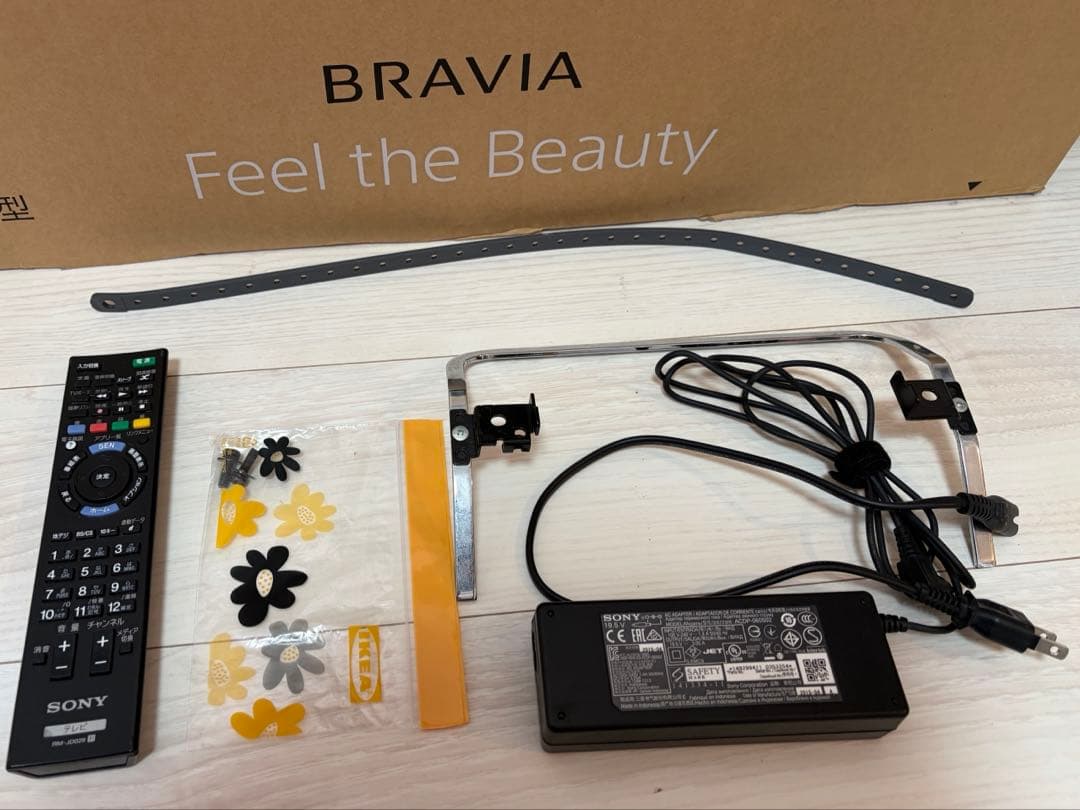 SONY BRAVIA 24型 液晶テレビ KDL-24W600A 箱付　通電