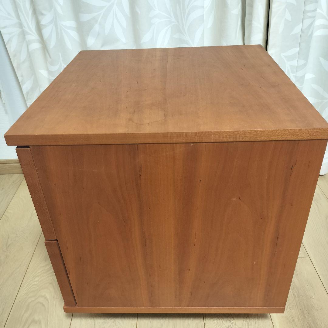 ACTUS　ベッドサイドチェスト　ブラックチェリー