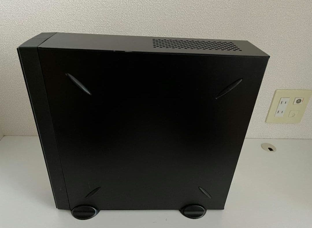 Frontier　デスクトップパソコン本体　メモリー8GB　SSD250GB