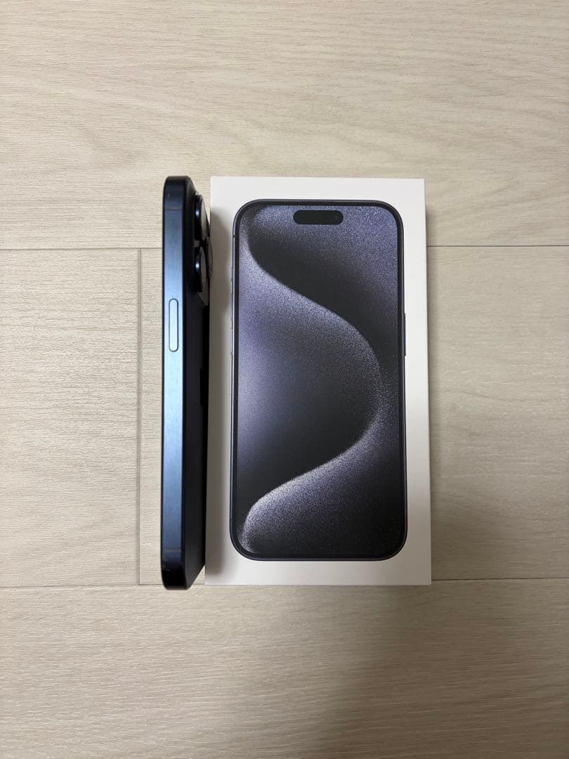 iPhone 15 Pro 256GB ブルーチタニウム