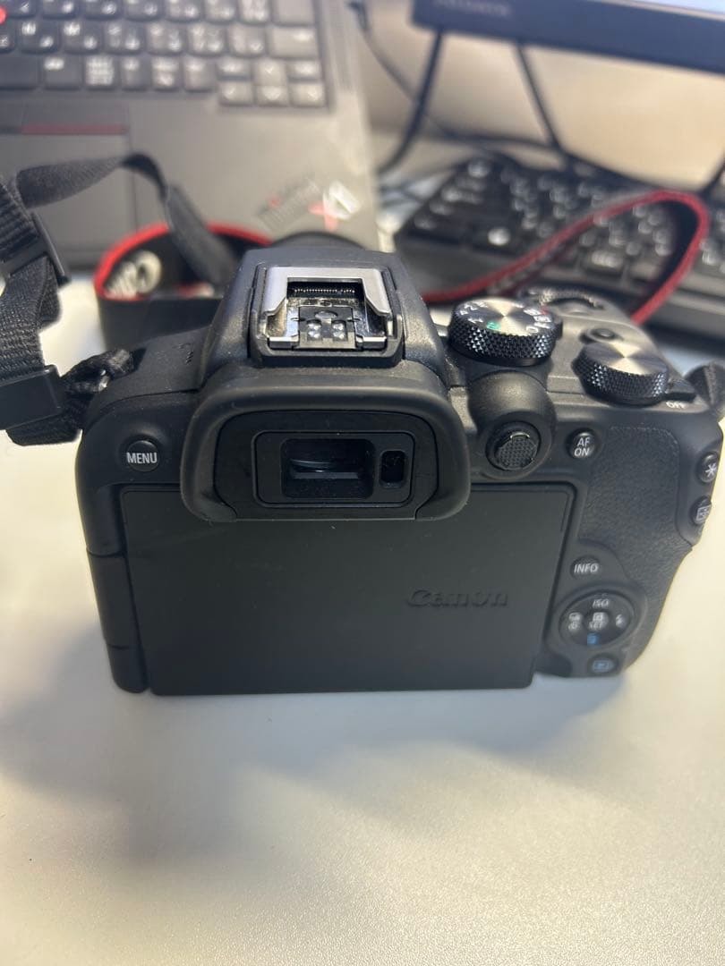 Canon EOS R10 ミラーレスカメラ 18-50mmレンズ付き