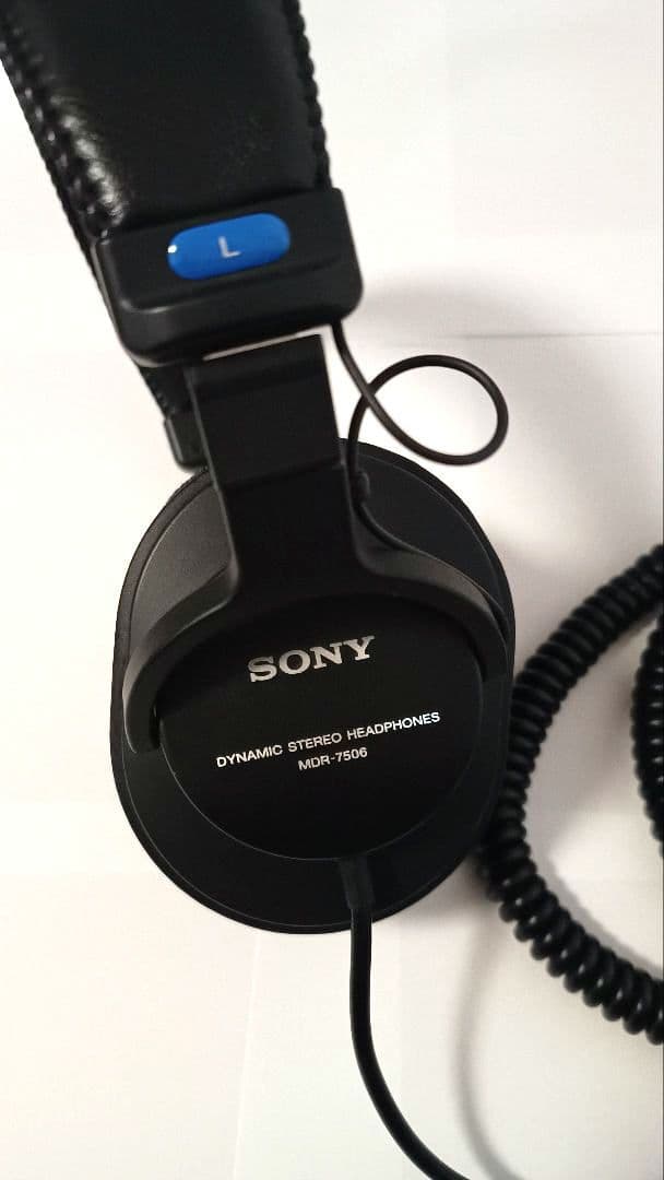 ヘッドホン SONY STUDIO MONITOR MDR-7506