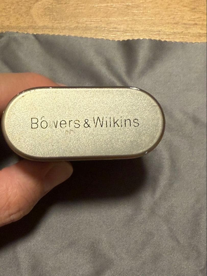 B&W Pi7 チャコール Bowers & Wilkins ワイヤレスイヤホン