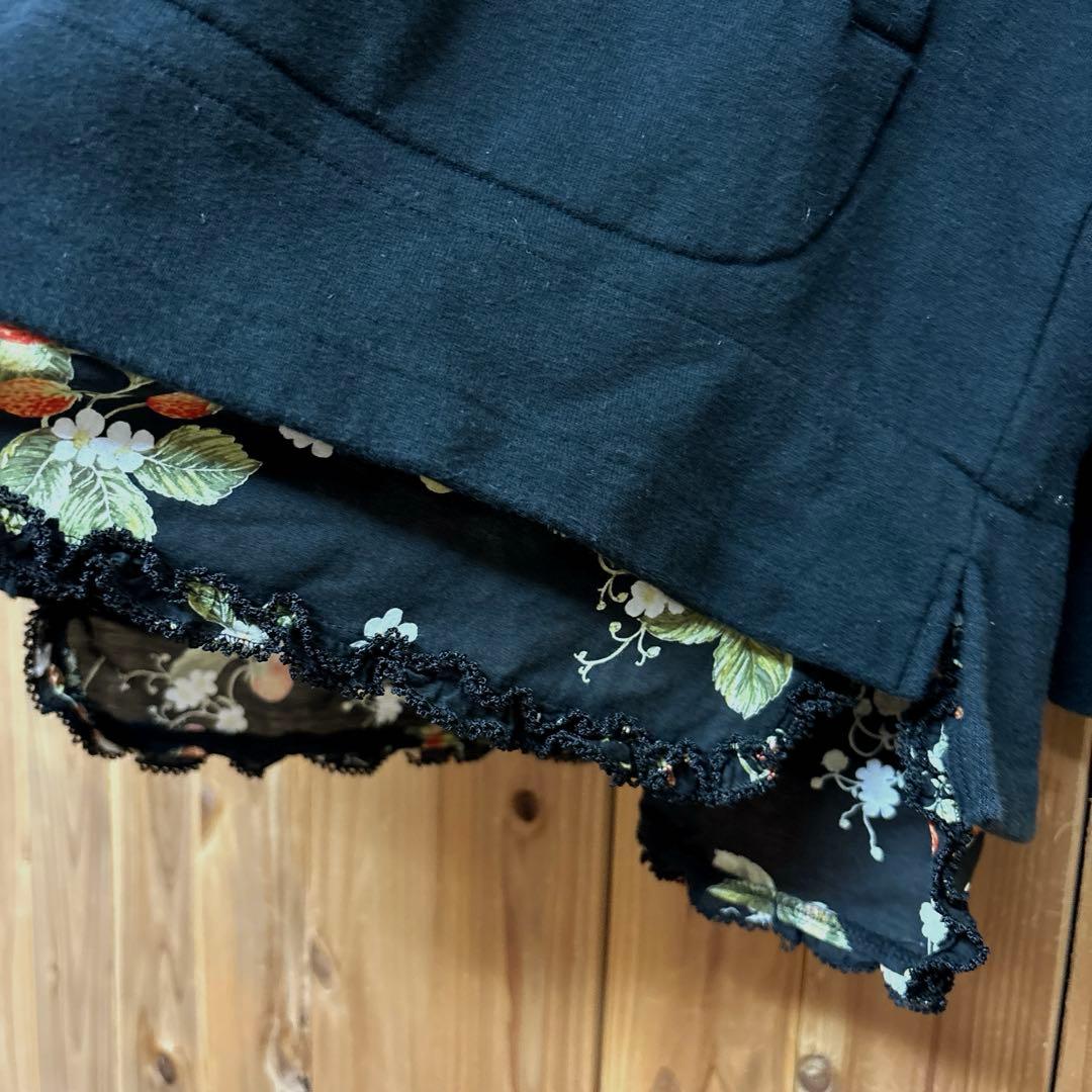 にゃーまま様ワンダフルワールド　カネコイサオ　イチゴ柄　スウェット