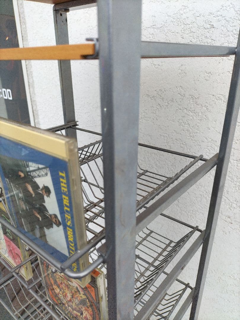 メタル　CDラック CDタワー 136 cm
