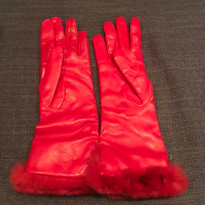 最高級レザーで大人気の♡ セルモネータ イタリアのレザーブランドのグローブ