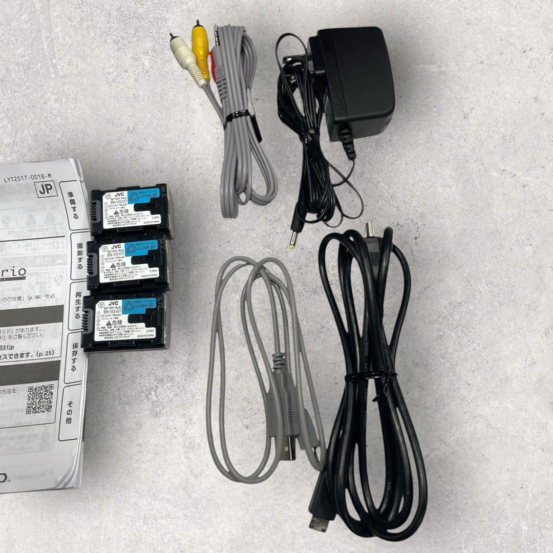 【美品】JVC　ハンディビデオカメラ【GZ-E600-Z】ブルー