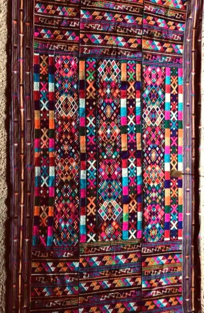 ブータンのキラ　アンティーク　大型　希少品