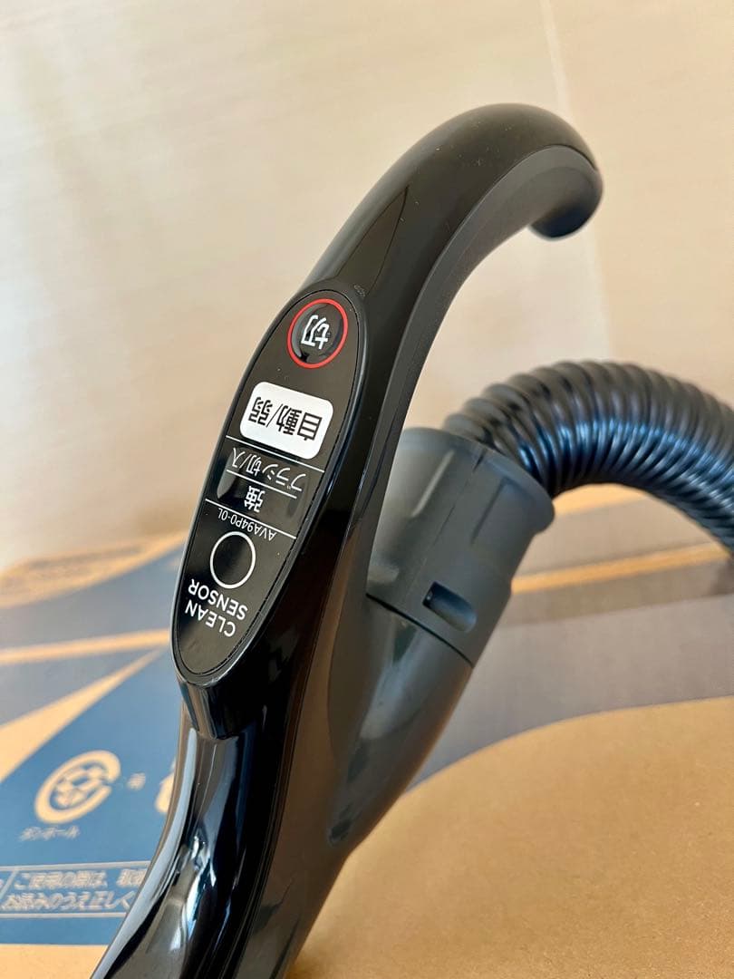 【美品】　パナソニック　サイクロン掃除機　クリーンセンサー　軽量