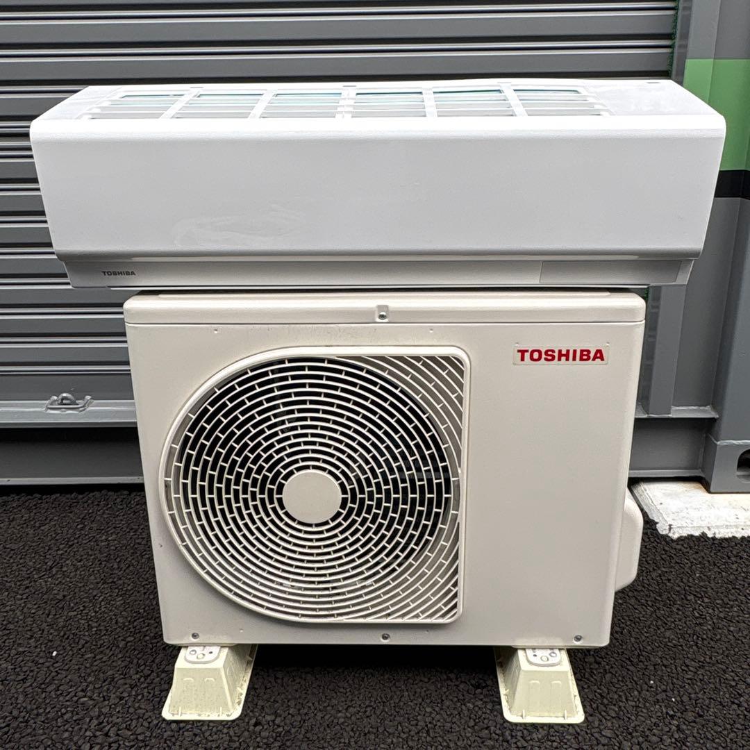 （美品）2024年製東芝TOSHIBA エアコンRAS-2214TL-W6畳