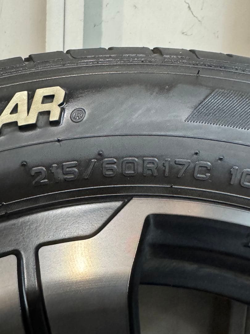 バルベロ　ハイエース　 17インチ ホイールセット ナスカー