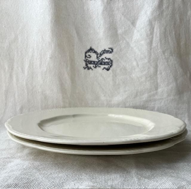 レア美品◆2枚◆クレイユモントローレリーフプレートオクトゴナルサルグミンヌジアン