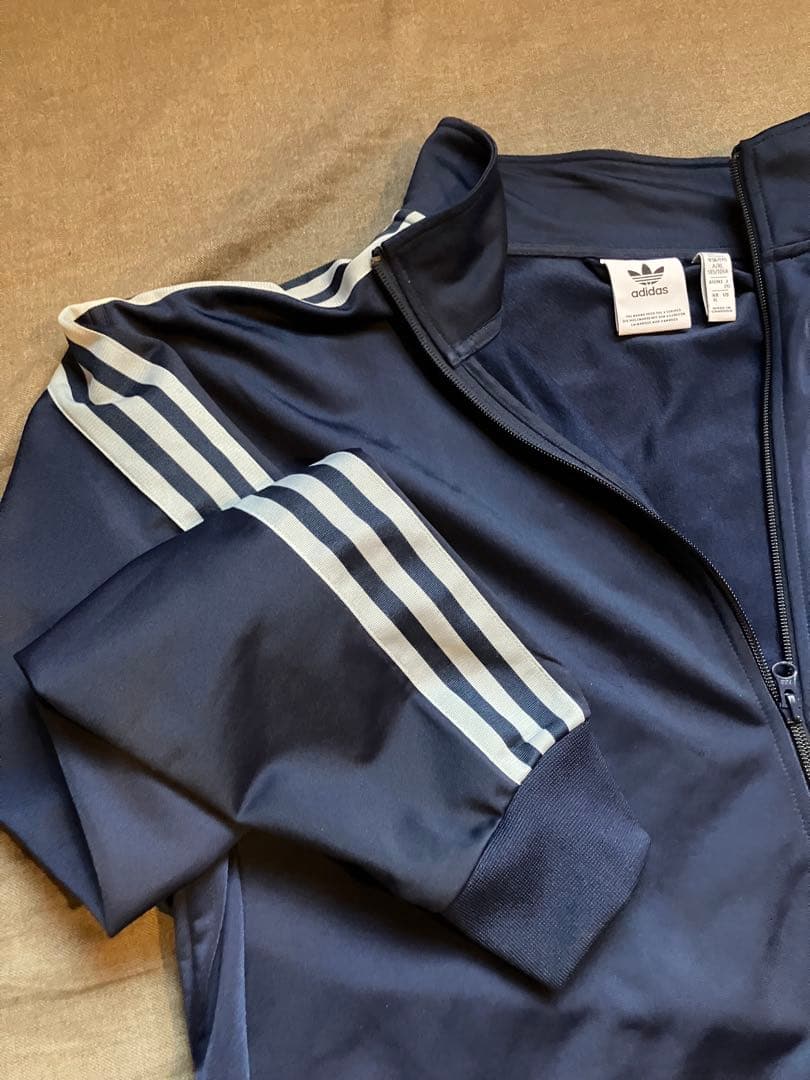 美品adidasベッケンバウアートラックジャケット　ネイビーXL
