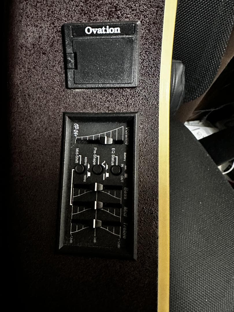 Ovation CS247 ブラック エレアコ ハードケース付