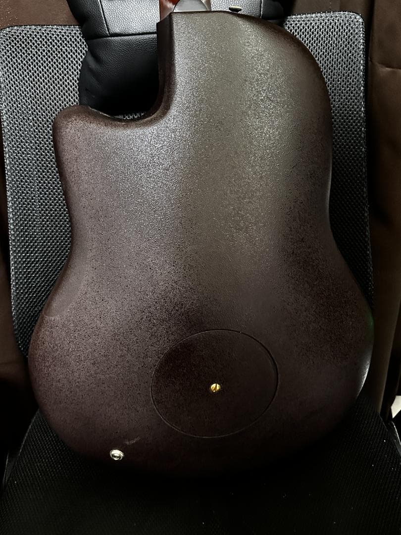 Ovation CS247 ブラック エレアコ ハードケース付