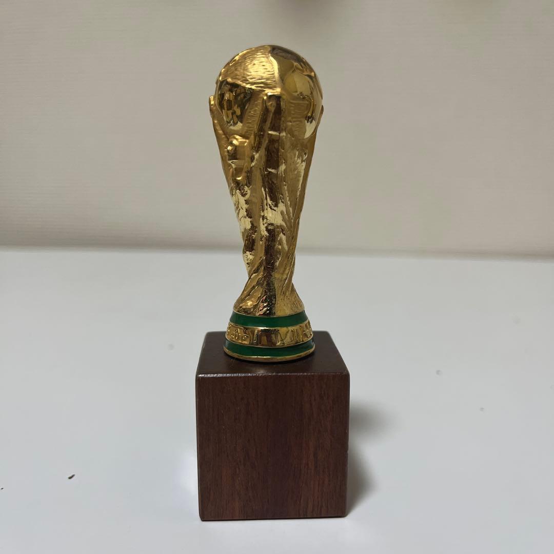 2010 FIFAワールドカップ 南アフリカ トロフィー オーナメント 記念