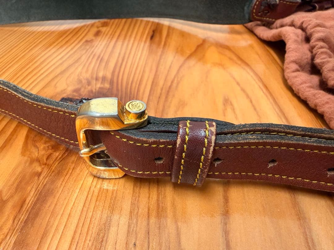 LOEWE ロエベ スエード ショルダーバッグ ヴィンテージ ロゴ金具