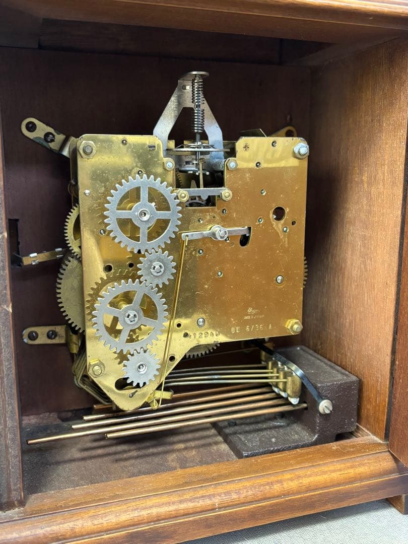 Urgos ドイツ製 アンティーク 木製置時計