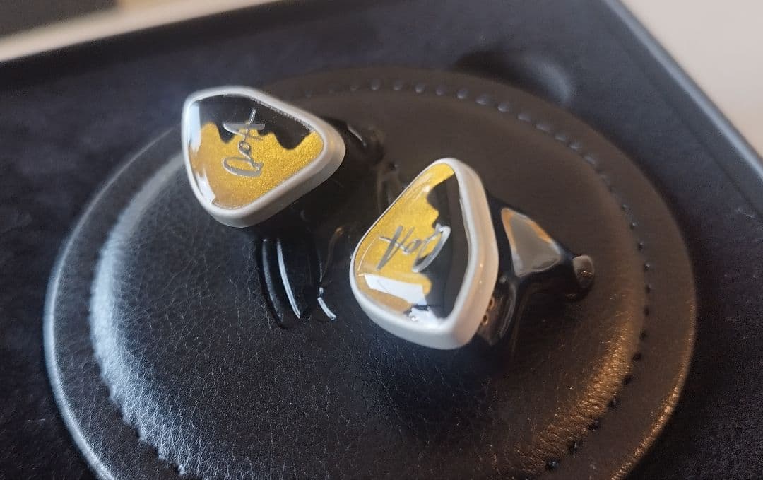 イヤホン qoa margarita