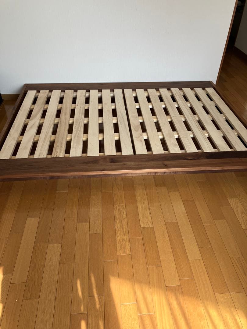 PRONT別注セミダブル〜ダブル　ベッド